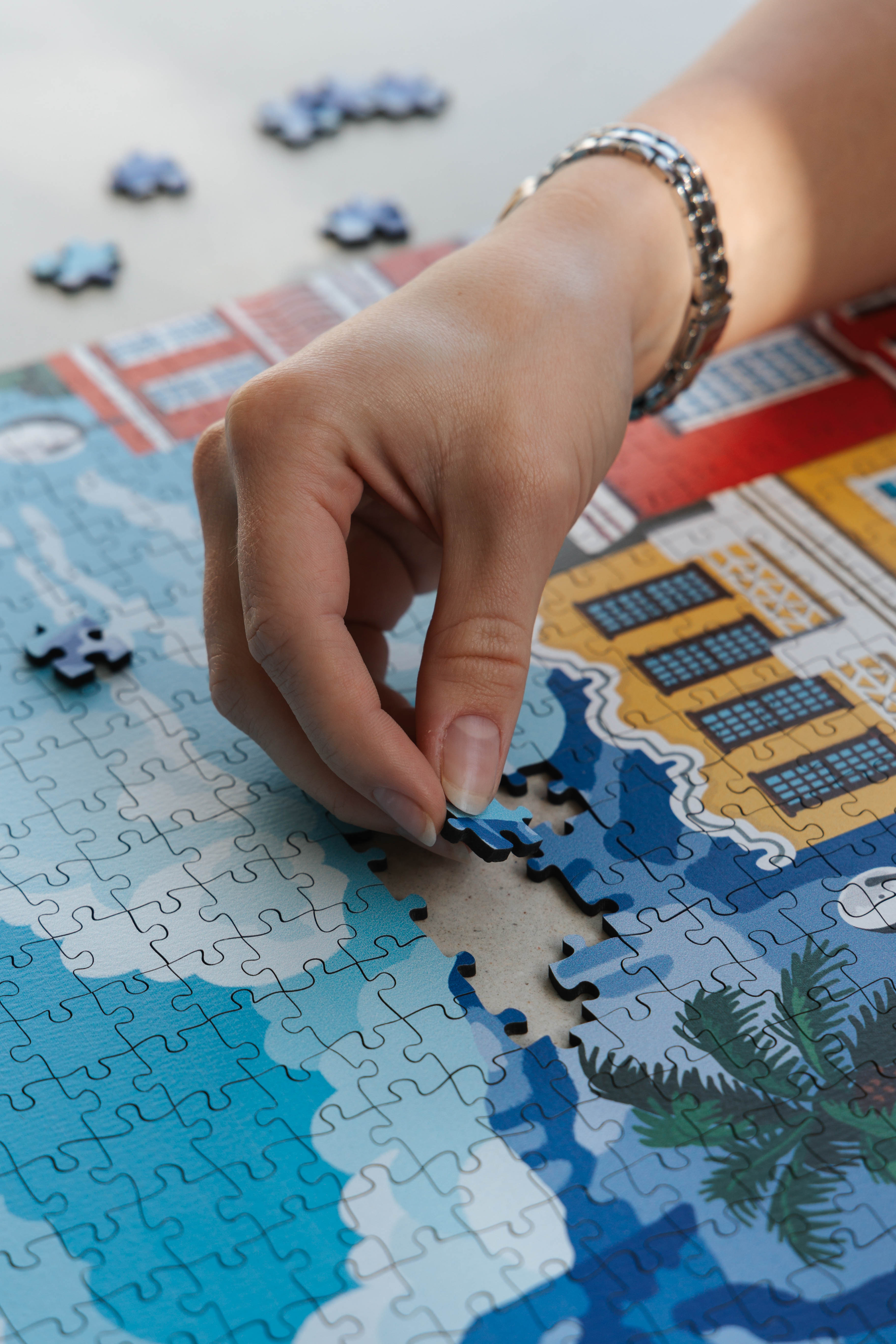 Bo-Kaap is a MasterPiece wooden jigsaw puzzle featuring&nbsp;a vibrant illustration of the iconic colourful homes beneath Table Mountain. Bold colours beautifully capture the charm and character of one of South Africa’s most beloved neighbourhoods.