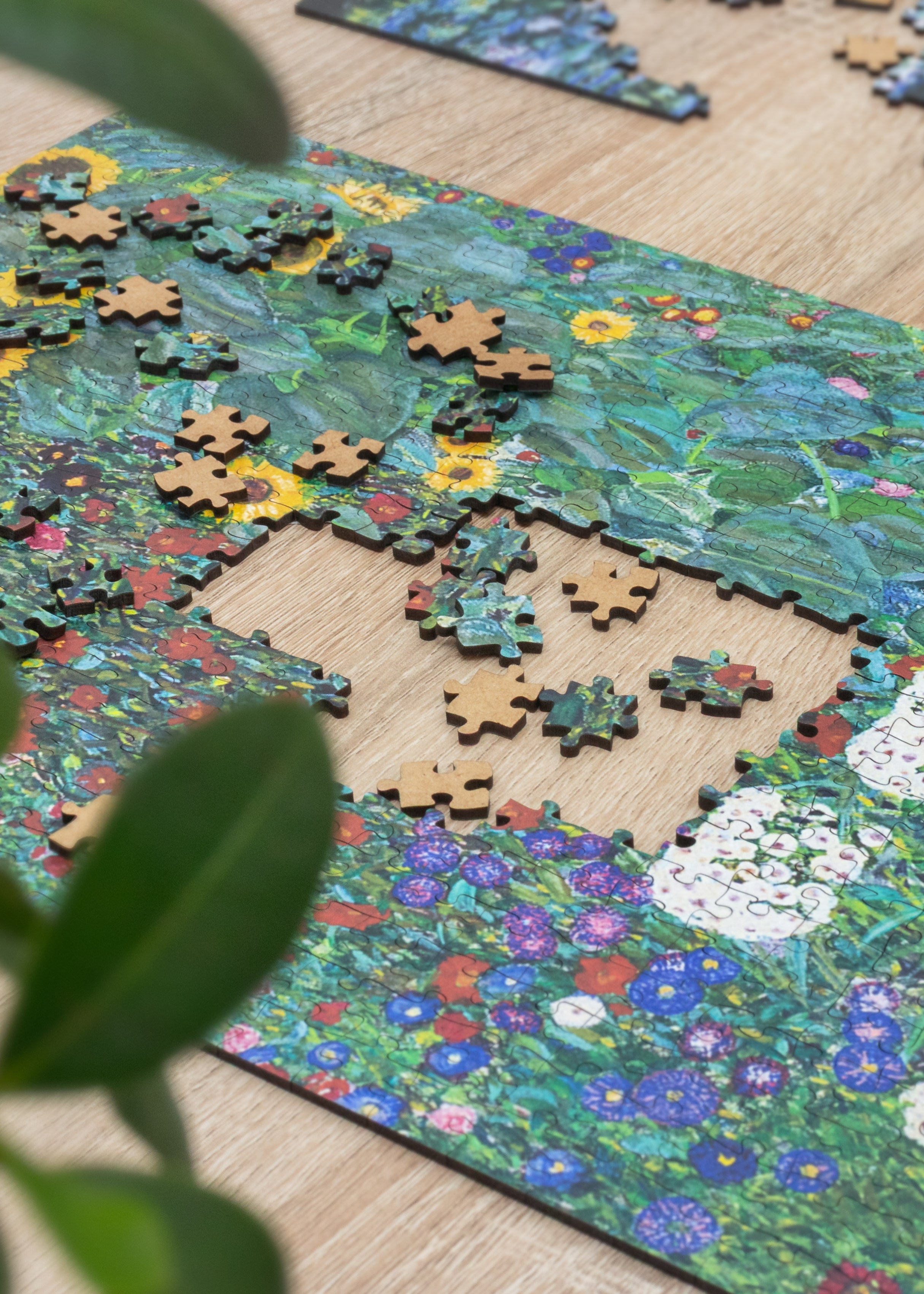 Farm Garden with Sunflowers is a MasterPiece wooden jigsaw puzzle of one of Gustav Klimt’s paintings. This richly detailed painting captures a blooming garden in full colour, showcasing Klimt’s signature style and love for organic beauty.

Precision-cut from 3mm thick wood and expertly printed, our MasterPiece puzzles offer a tactile and satisfying puzzling experience like no other. They are perfect for classic art lovers and anyone looking for a thoughtful gift. 