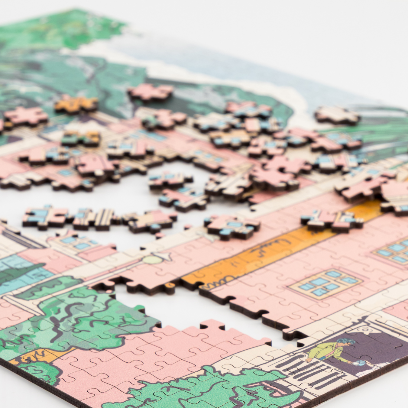 MasterPiece luxury wooden puzzle of the Mountain Nelson Hotel . A way to disconnect, relieve stress and a great gift idea.